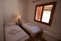 Ferienwohnung Sanriva in Sant Elm mit 2 Schlafzimmern, 2 Bdern, Meerblick, guter Ausstattung, Sandstrand in Fusslage, direkt am Meer